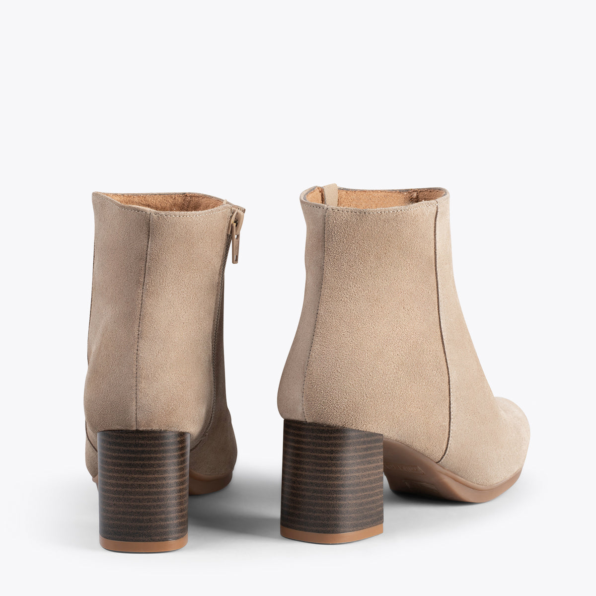 CITY -  Botines de tacón ancho y punta fina BEIGE - miMaO ®