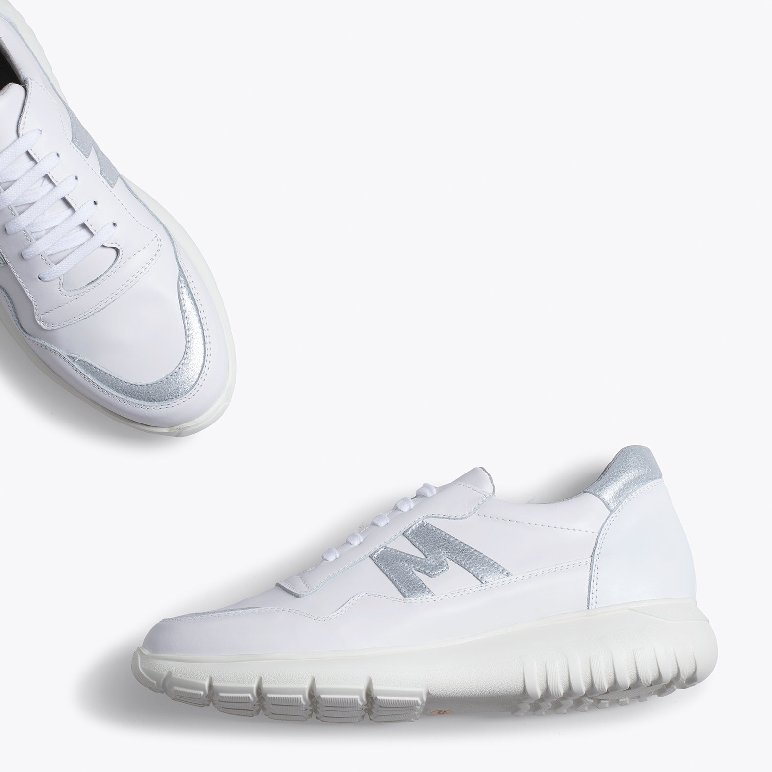 PARIS - WHITE SILVER MAN SNEAKER