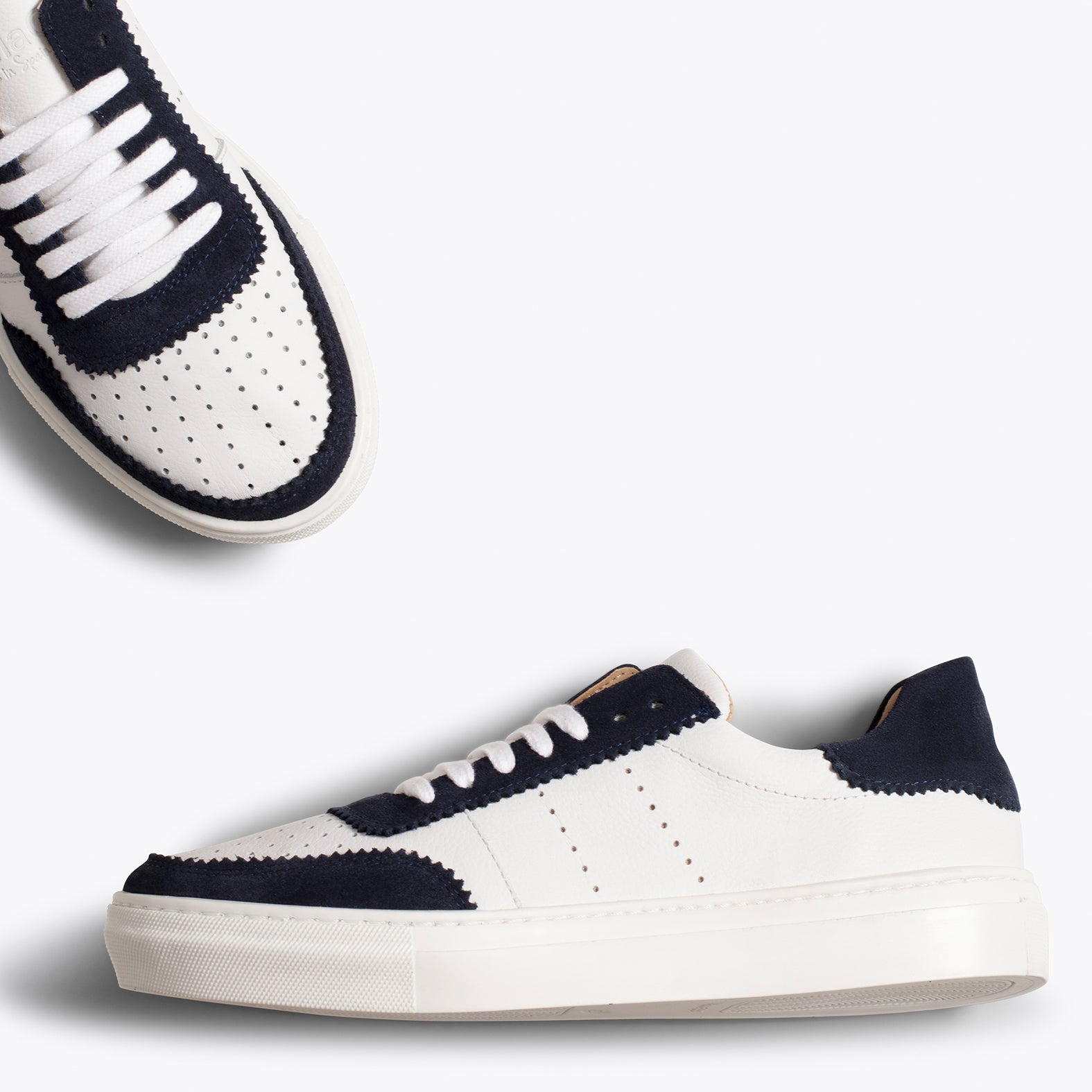 ROLLER - Sneakers pour femme blanches feston BLEU MARINE
