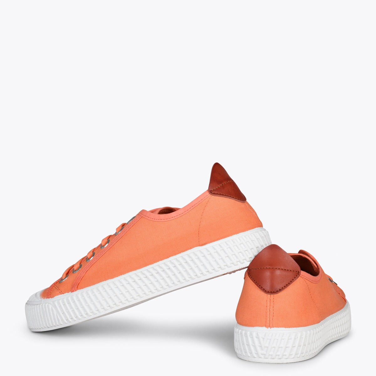 BAMBA – Zapatillas casuals de lona para mujer NARANJA