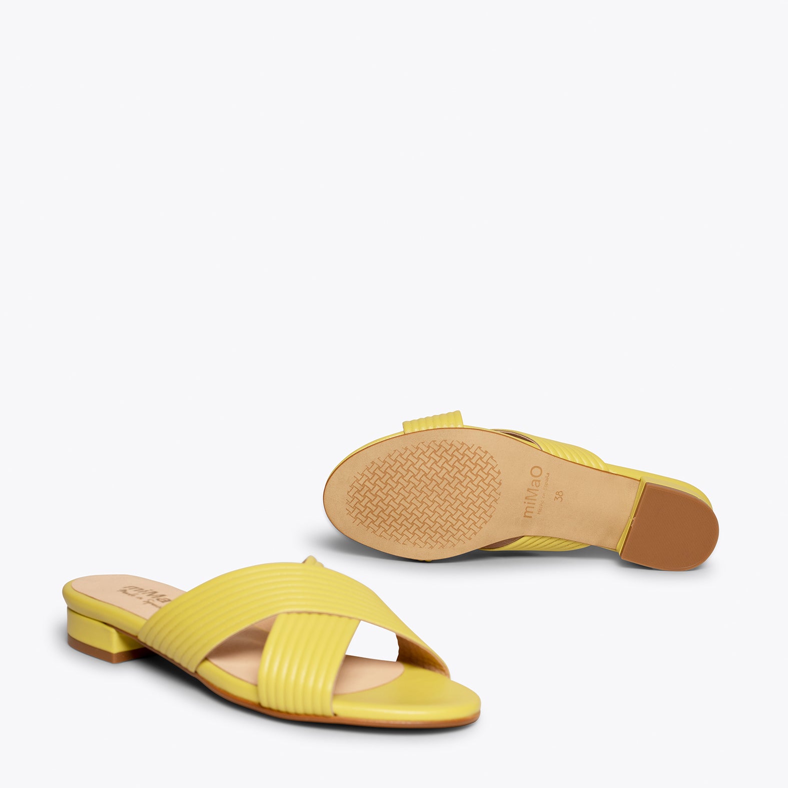 PALA - Sandales plates JAUNE à brides croisées
