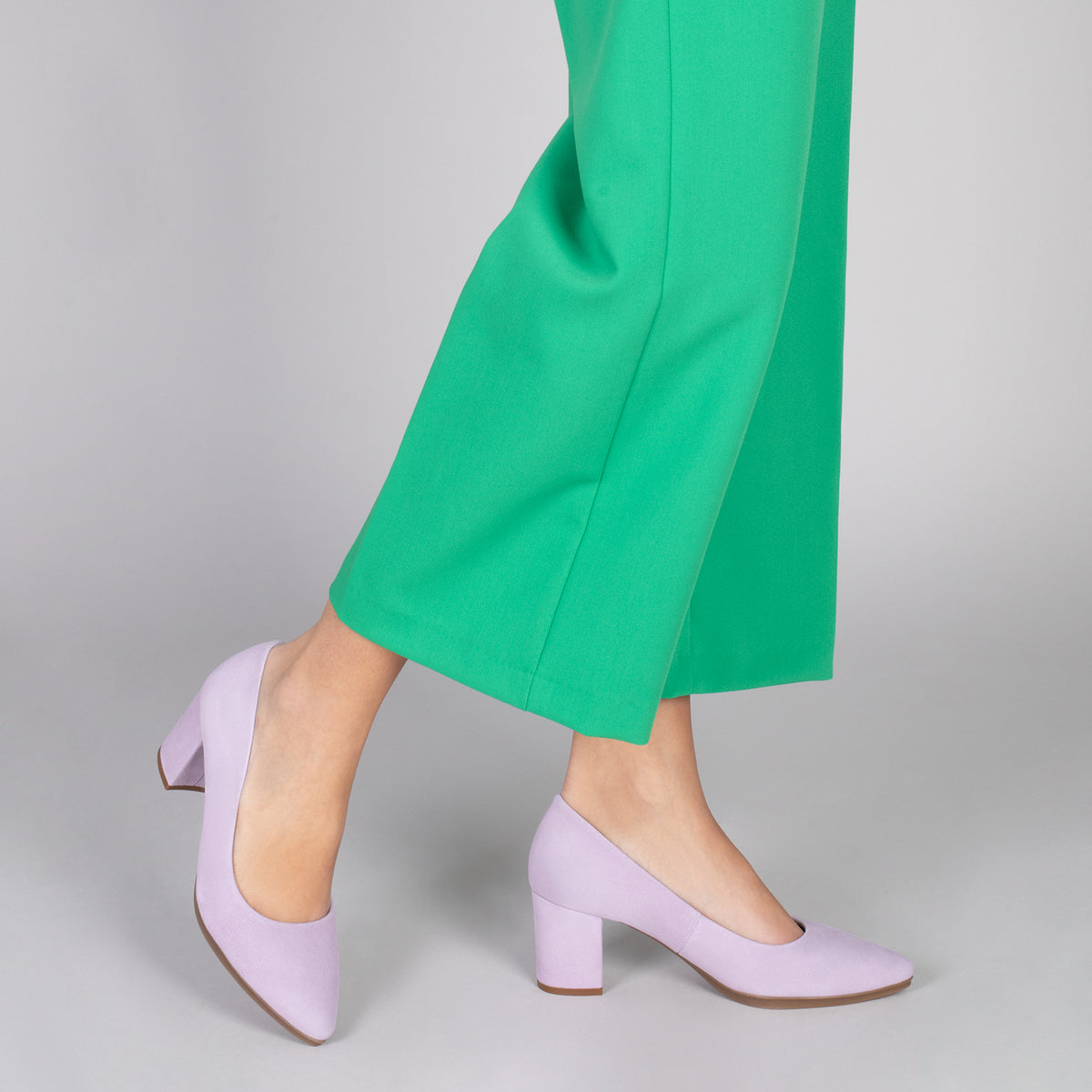 URBAN S - Zapatos de tacón medio de ante LILA