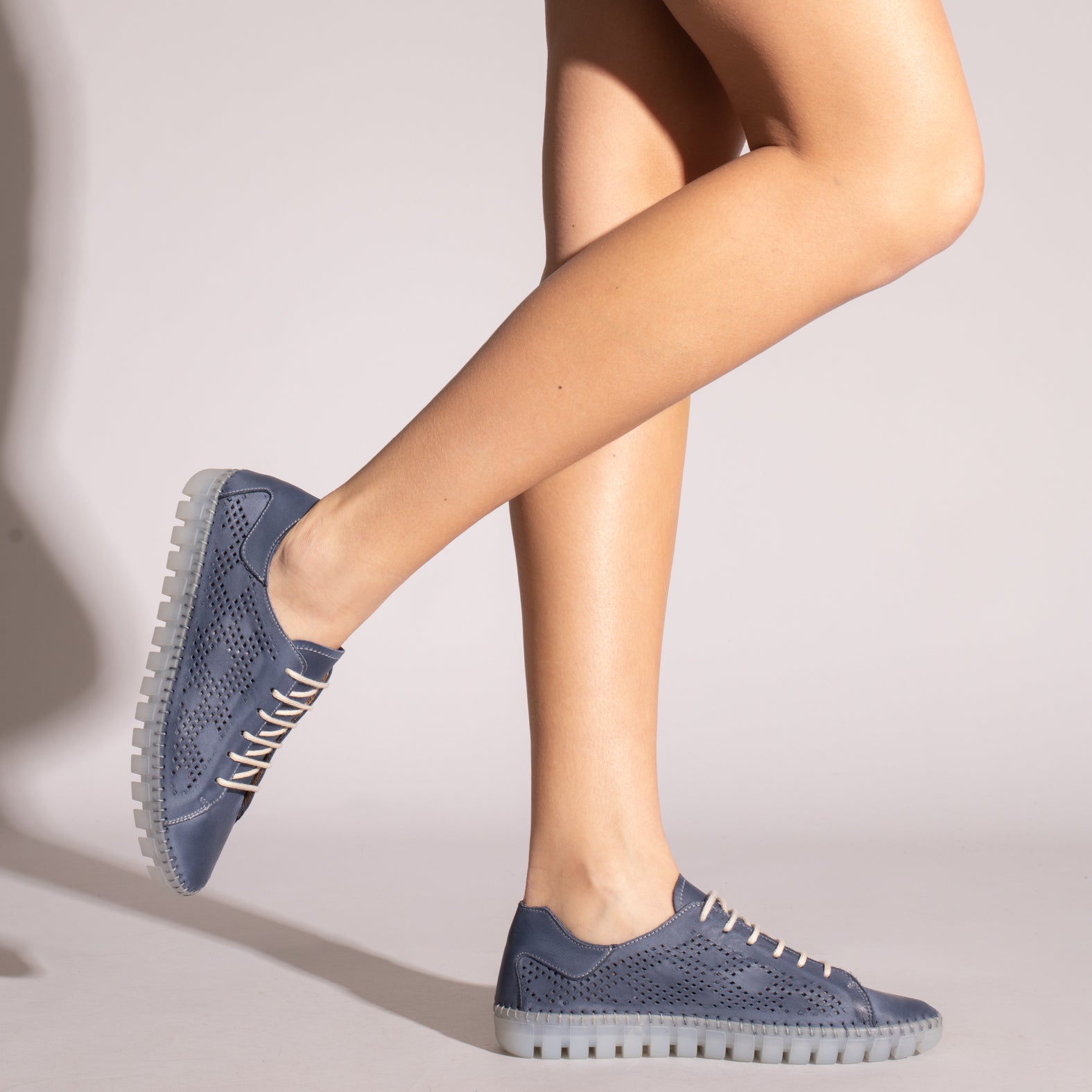 FLEXY Zapatilla MARINO extra flexible con picado