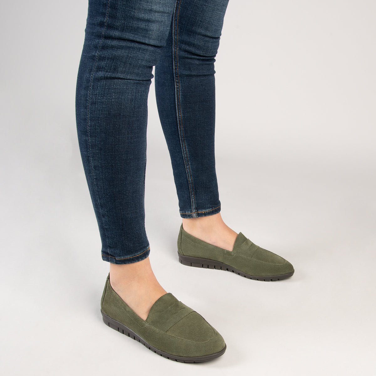 360 - Mocasines con antifaz VERDE