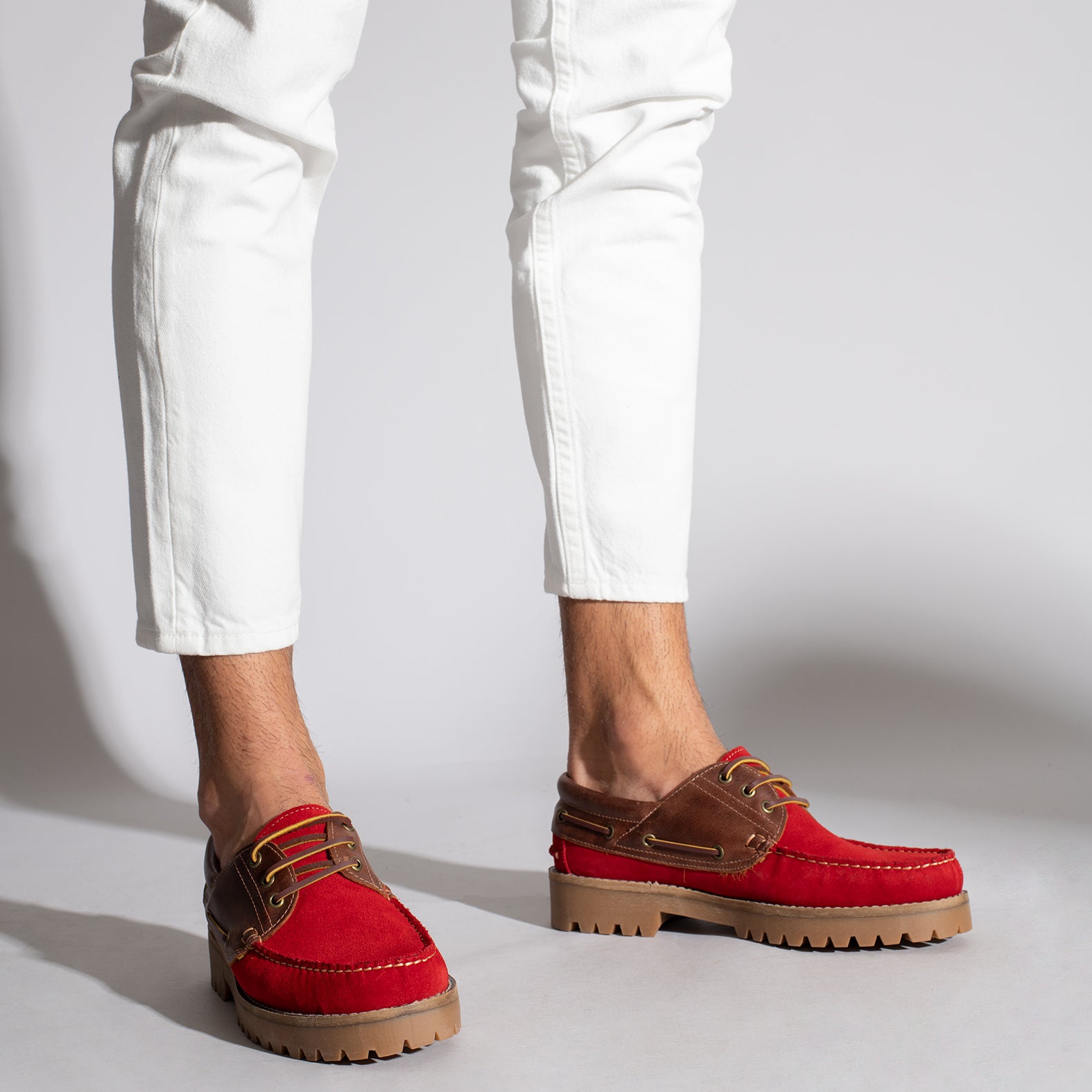 CHAUSSURE BATEAU - Mocassins bateau homme en cuir ROUGE