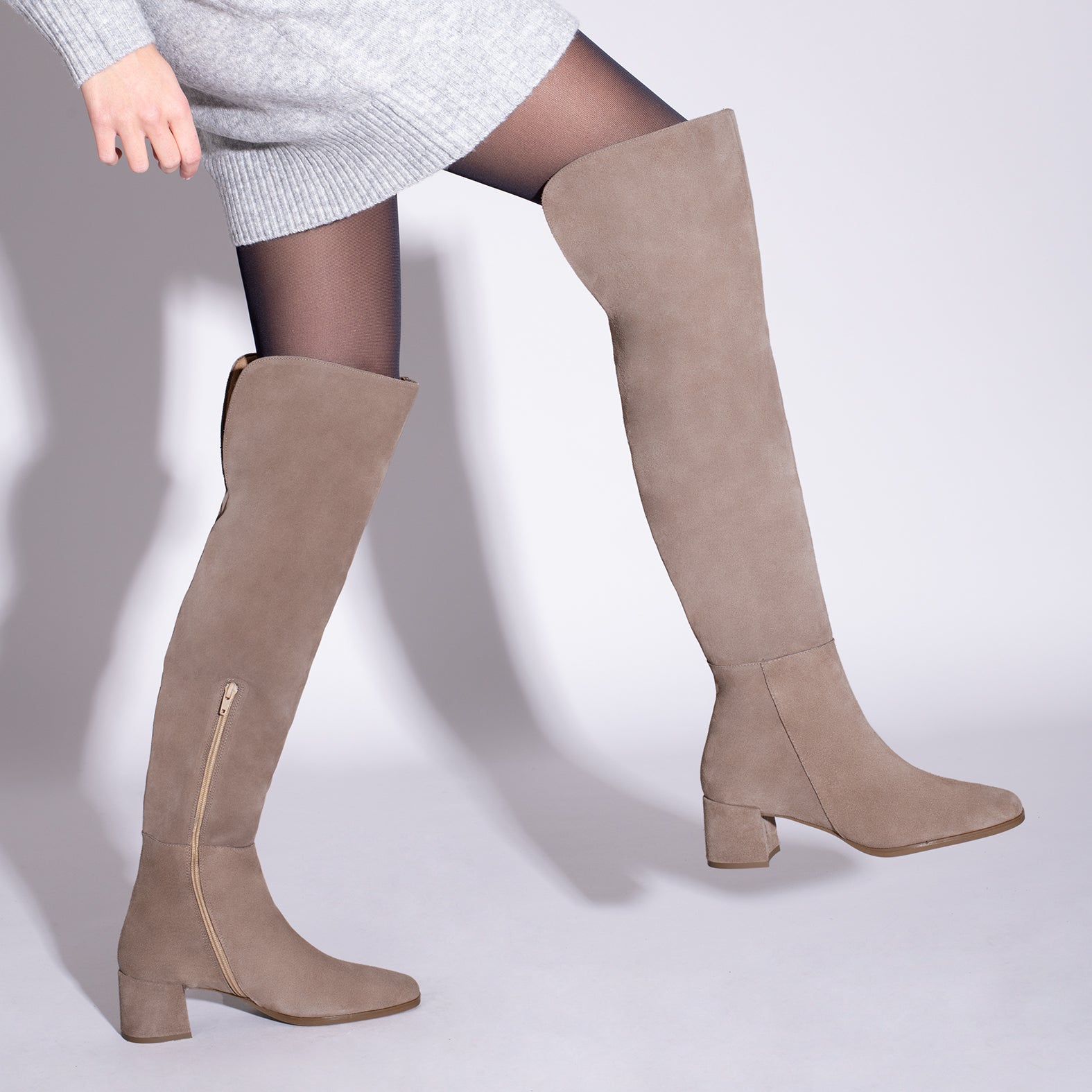 MUSKETEER – TAUPE over-the-knee boot