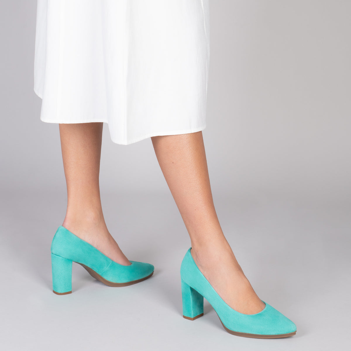 URBAN – Zapatos de tacón alto de ante TURQUESA